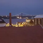 Lägenhet A Terrace On A Topfloor With A View Lisboa