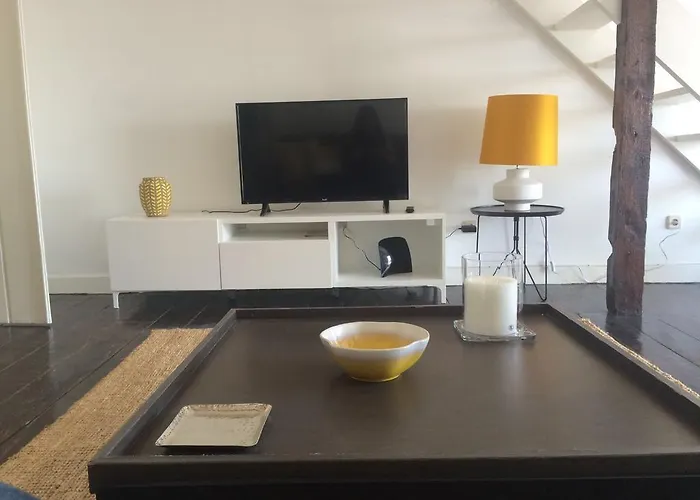 公寓 顶楼景观露台 *