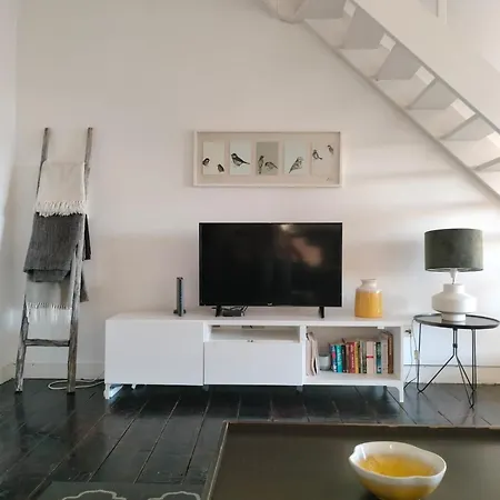 A Terrace On A Topfloor With A View Apartment Lissabon